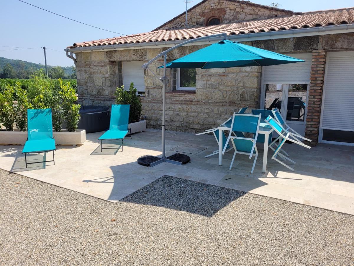 Un Air De Ferienhaus Layrac